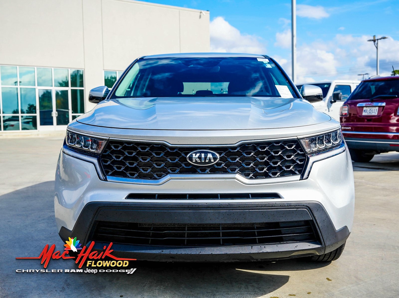 2021 Kia Sorento LX photo 3