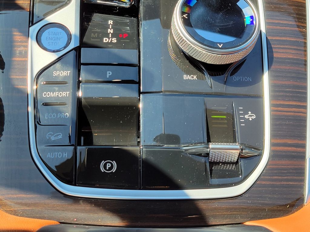 2026 Bmw X7 M60i photo 21