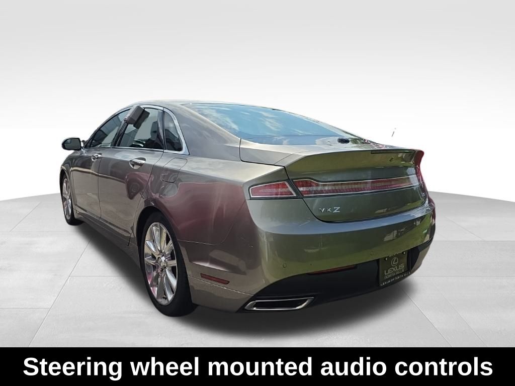 2015 Lincoln MKZ Hybrid photo 7