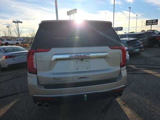 2022 Gmc Yukon Denali photo 4