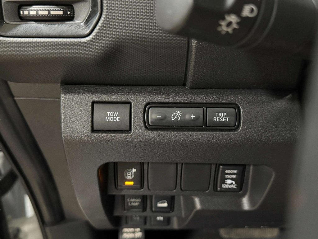 2023 Nissan Frontier PRO-4X photo 18