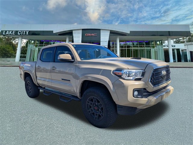 2018 Toyota Tacoma TRD Sport's photo