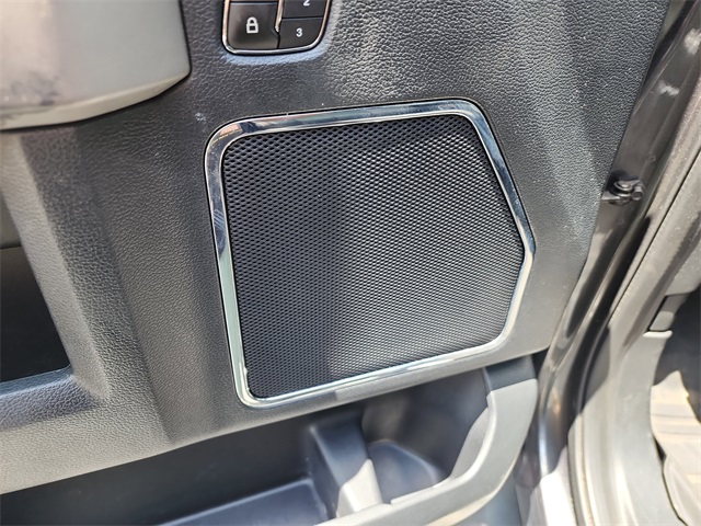 2020 Ford F-150 Lariat photo 14