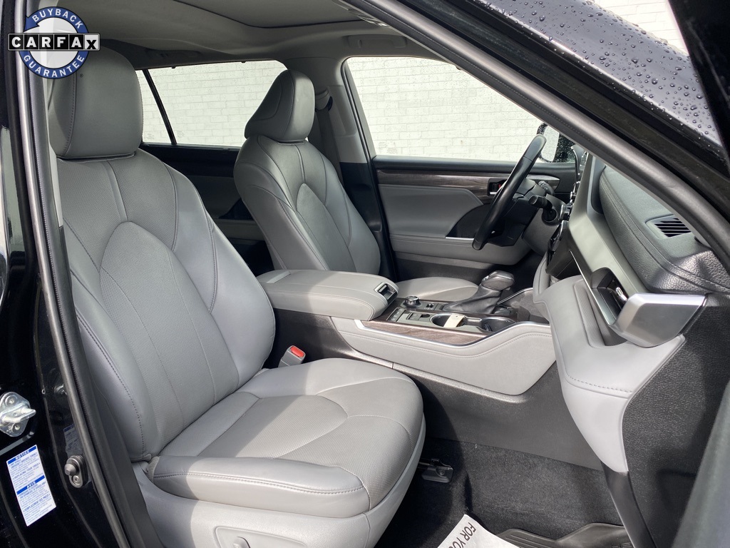 2021 Toyota Highlander Limited photo 14