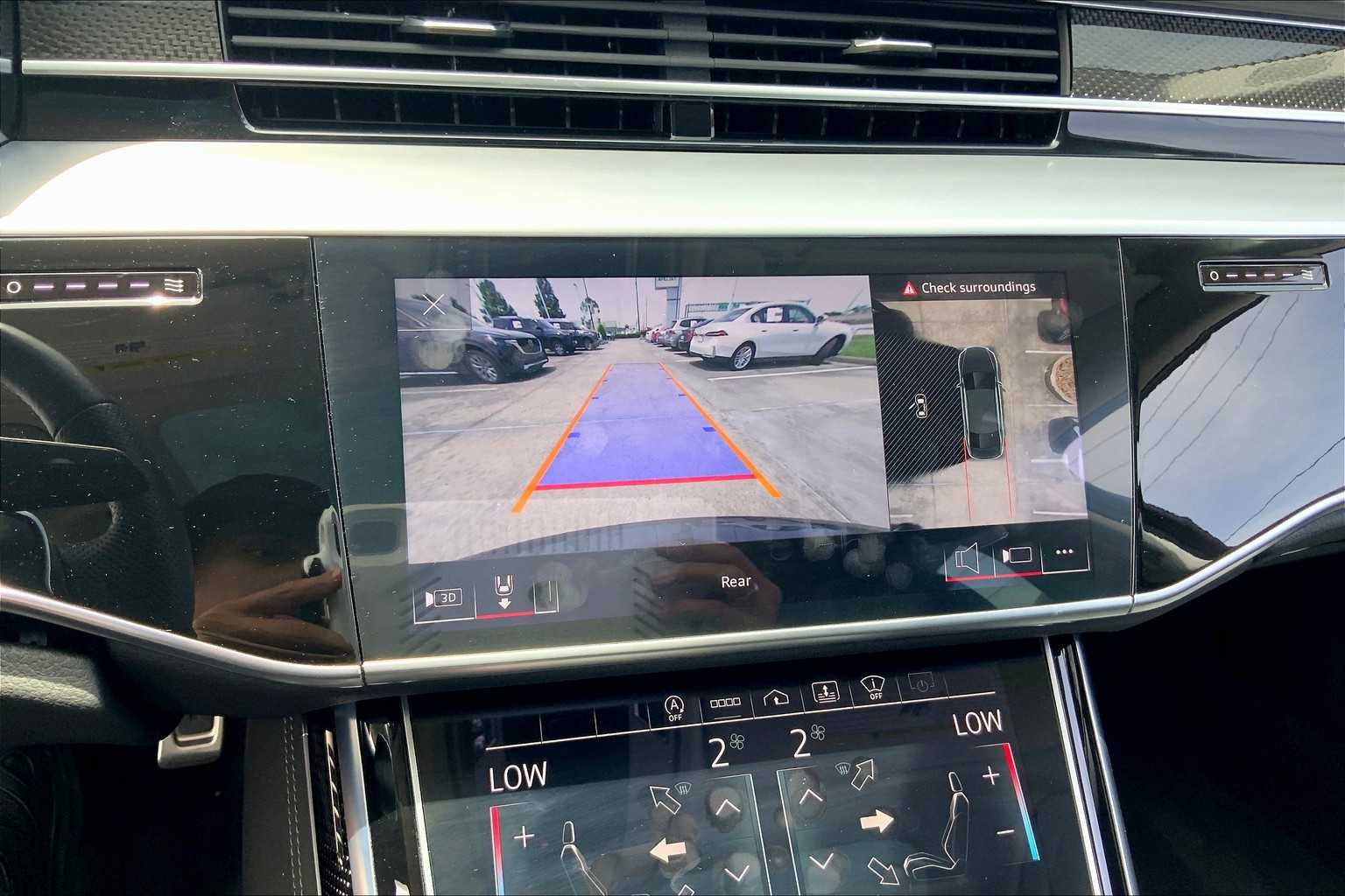 2022 Audi S8 4.0T Quattro photo 23