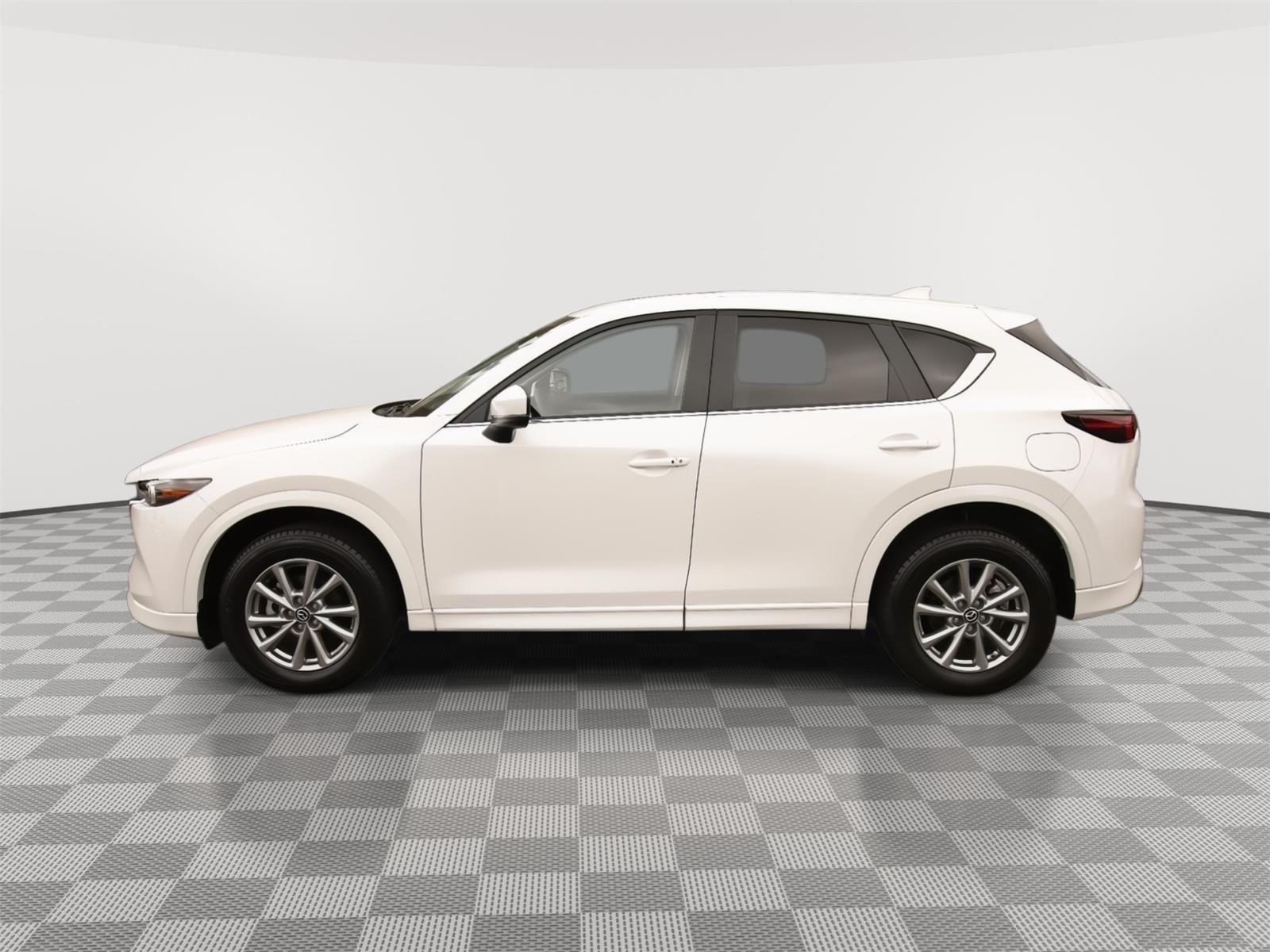 2025 Mazda CX-5 2.5 S Preferred photo 16