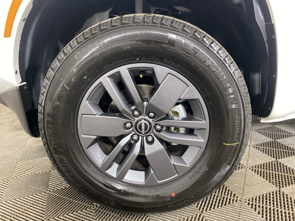 2025 Nissan Frontier SV photo 23