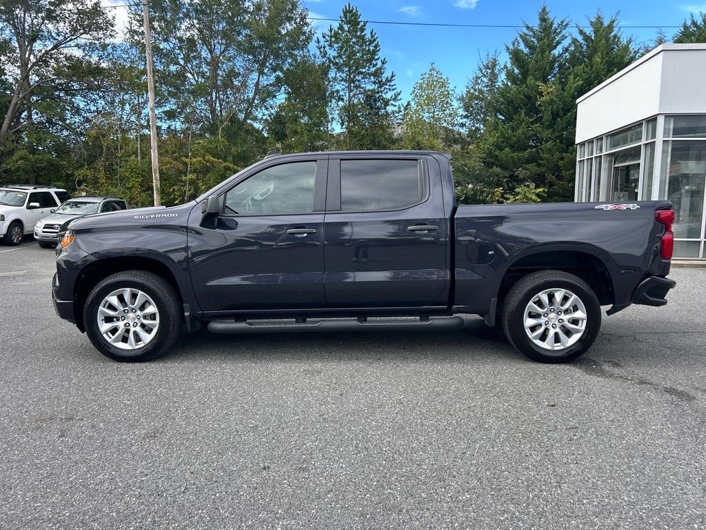2023 Chevrolet Silverado 1500 Custom photo 16