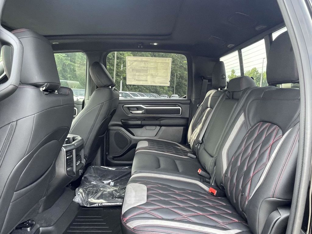 2025 Ram 1500 Big Horn Lone Star photo 17