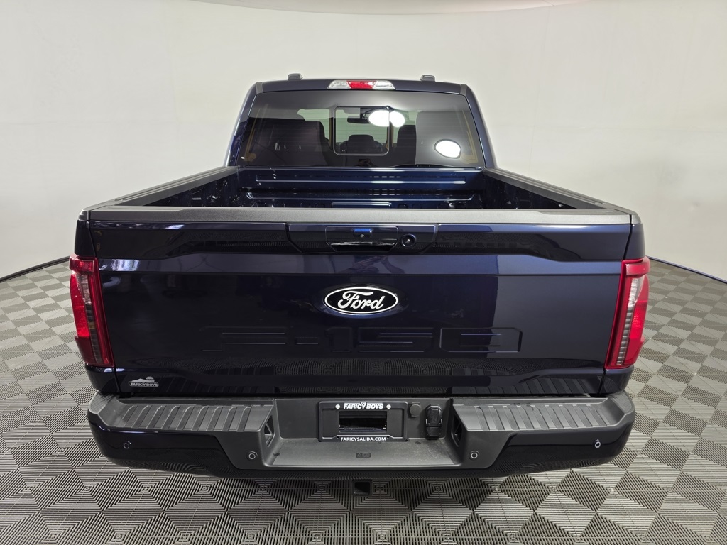 2025 Ford F-150 XLT photo 4