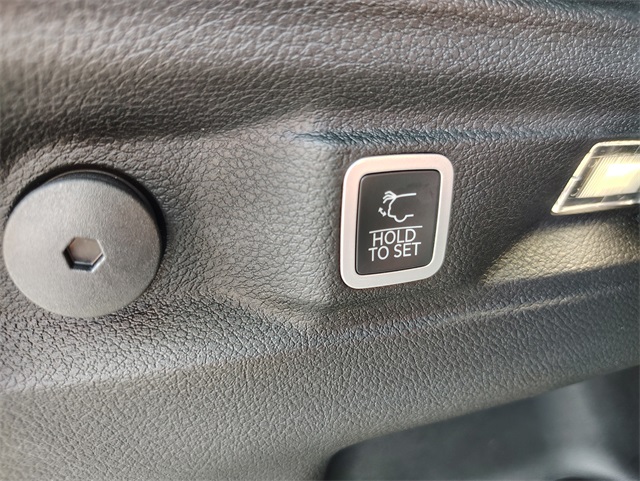 2025 Jeep Grand Cherokee Altitude X photo 32