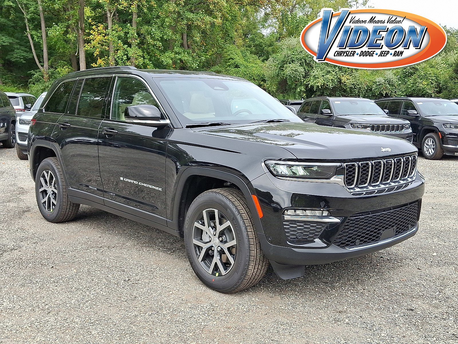 2025 Jeep Grand Cherokee Limited's photo