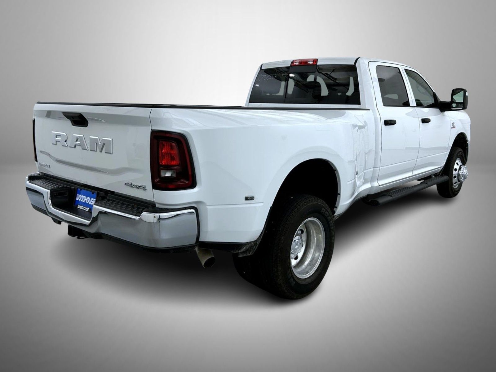 2025 Ram 3500 Tradesman photo 5
