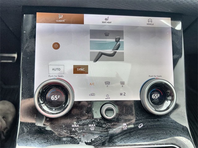 2023 Land Rover Range Rover Velar R-Dynamic S photo 16
