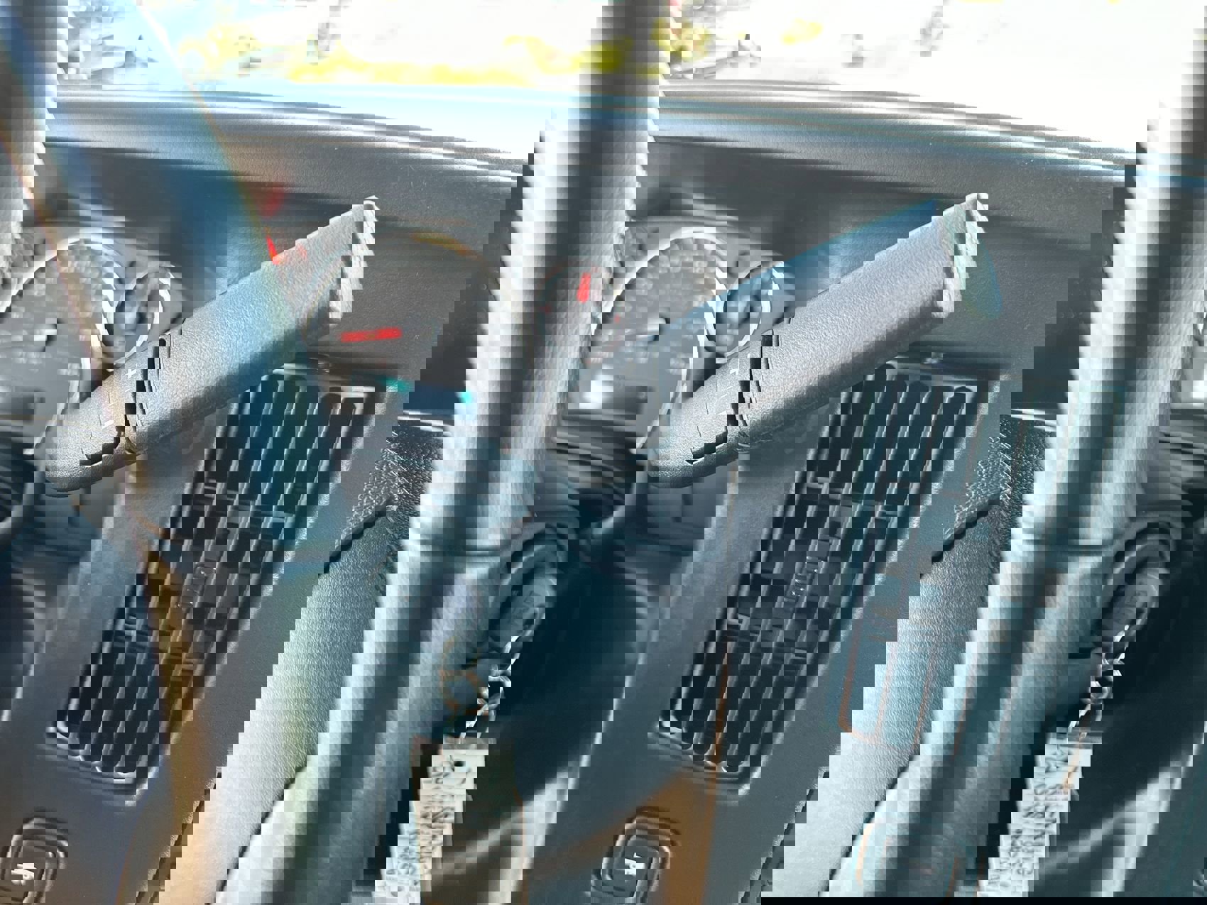 2023 Chevrolet Express Passenger LS photo 17