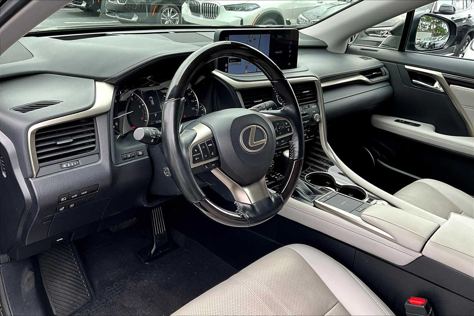 2021 Lexus RX Luxury AWD photo 16