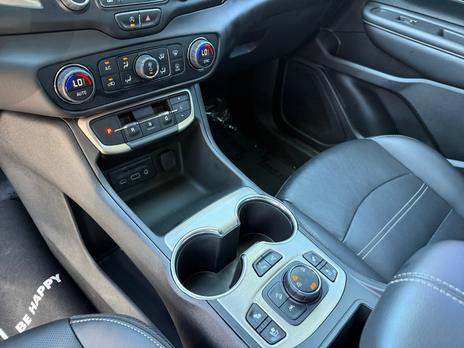 2022 Gmc Terrain Denali photo 13