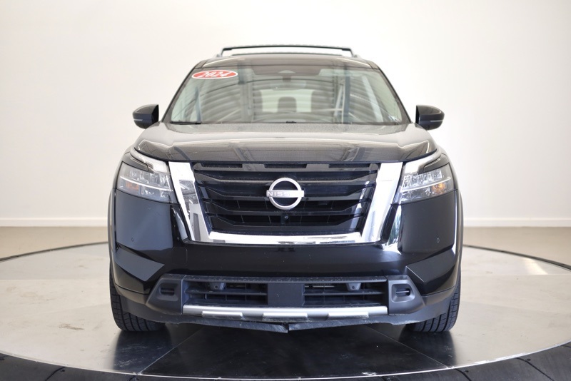 2024 Nissan Pathfinder SL photo 7