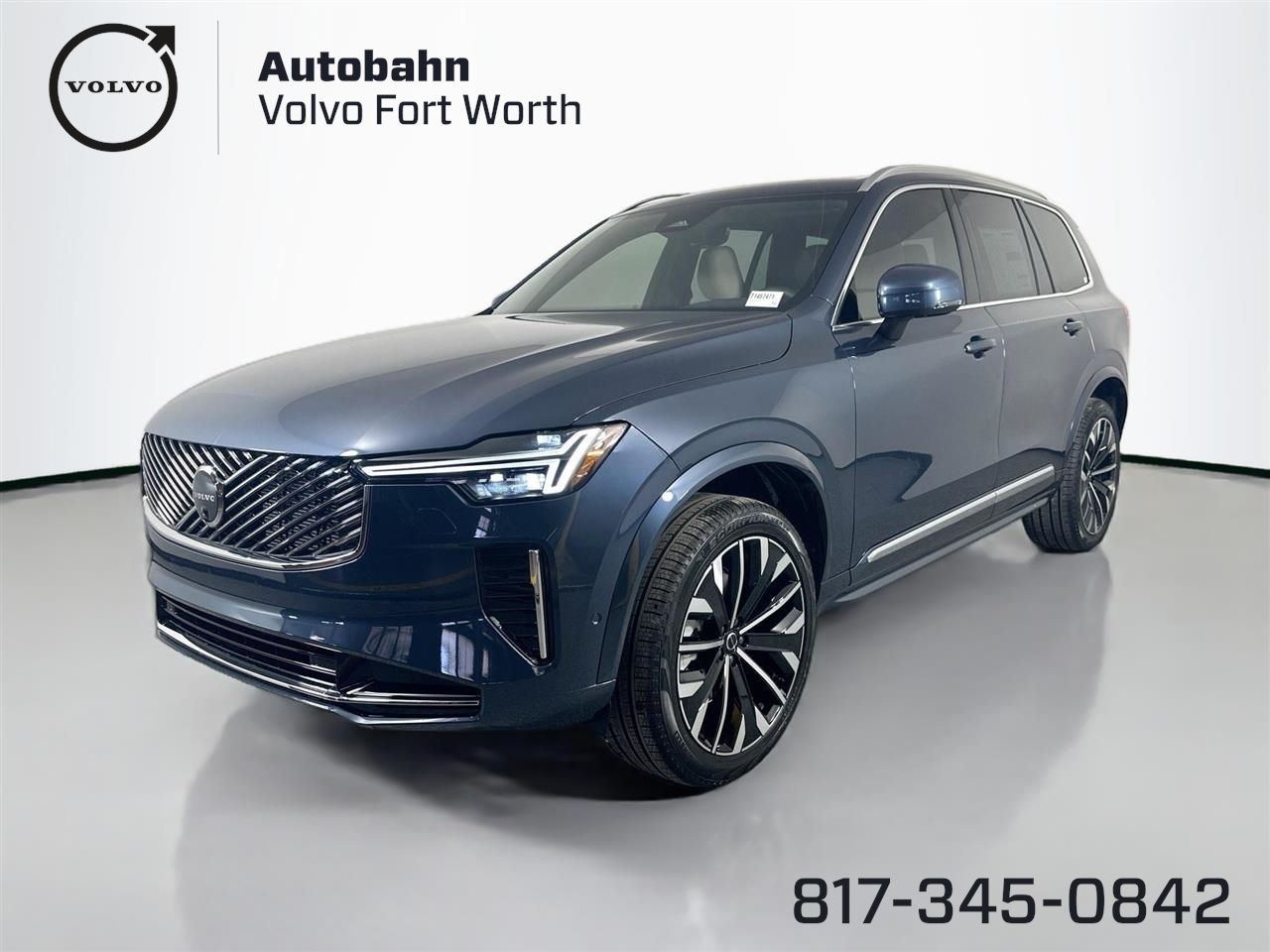 2026 Volvo XC90 Plus's photo