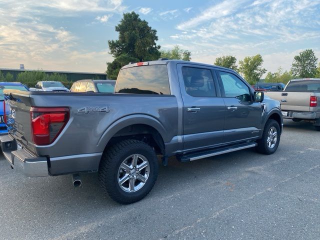 2024 Ford F-150 XLT photo 7