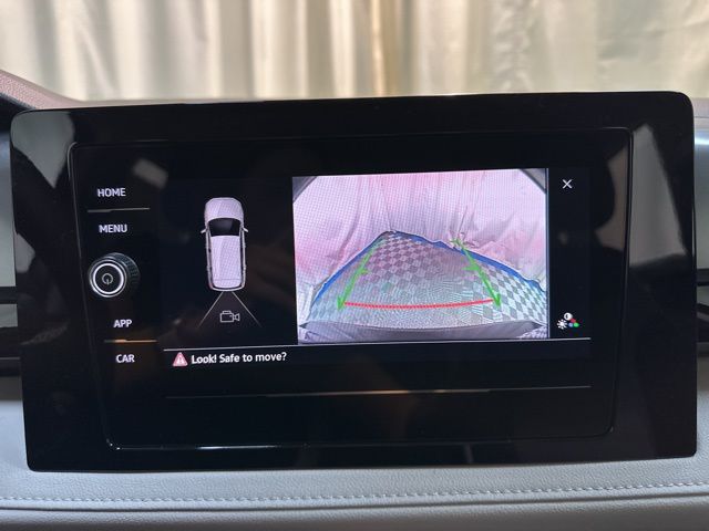 2025 Volkswagen Taos S photo 23
