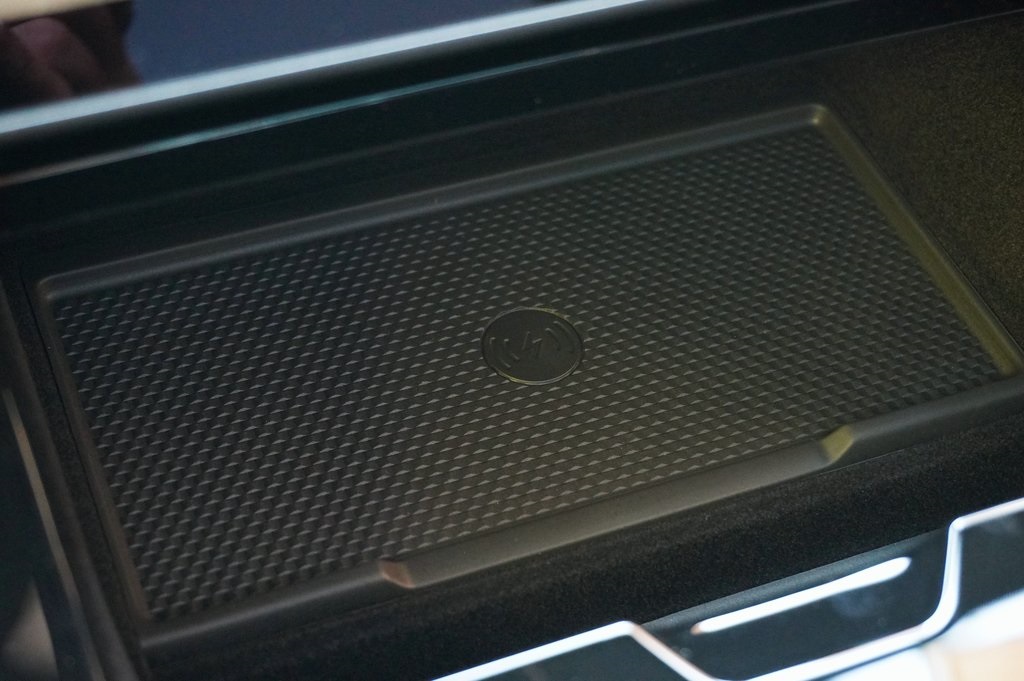 2025 Land Rover Range Rover Sport SE photo 20