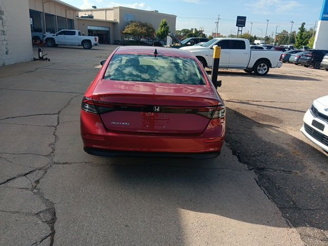 2025 Honda Accord SE photo 4
