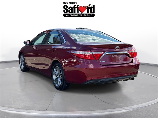 2015 Toyota Camry SE photo 4