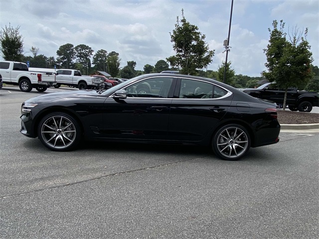 2025 Genesis G70 2.5T photo 7