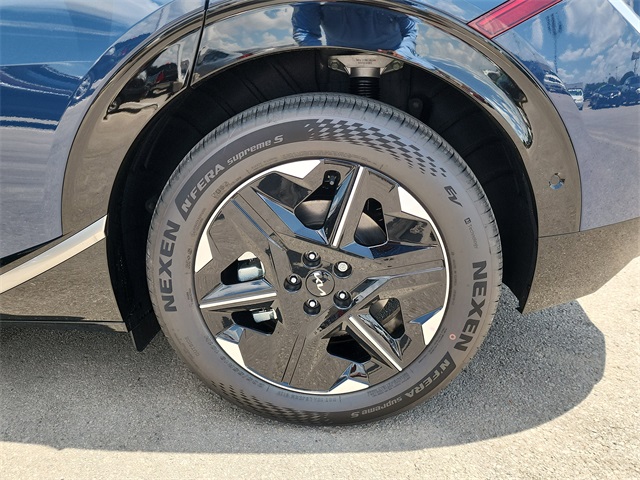 2025 Kia EV6 Wind photo 24