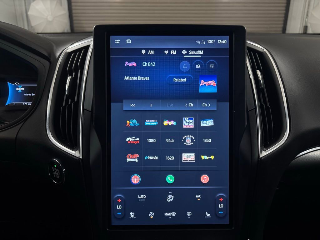 2024 Ford Edge Titanium photo 23