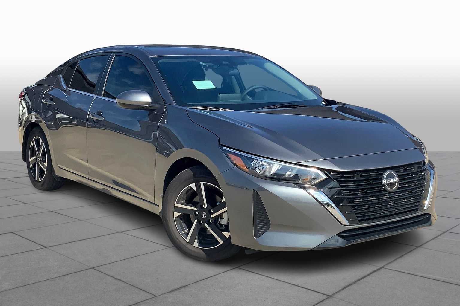 2025 Nissan Sentra SV photo 2