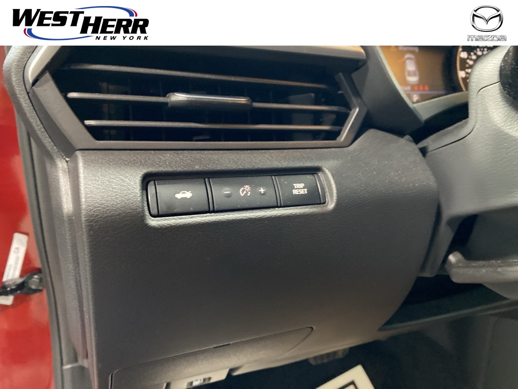 2025 Nissan Altima 2.5 SV photo 18