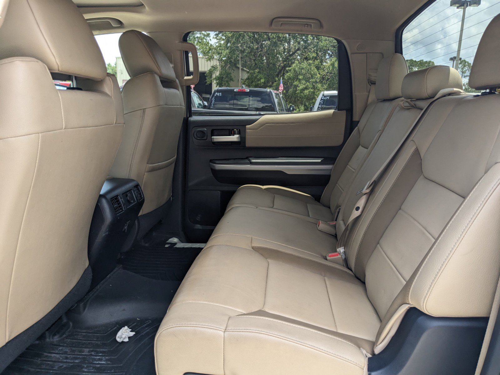 2019 Toyota Tundra Limited photo 11
