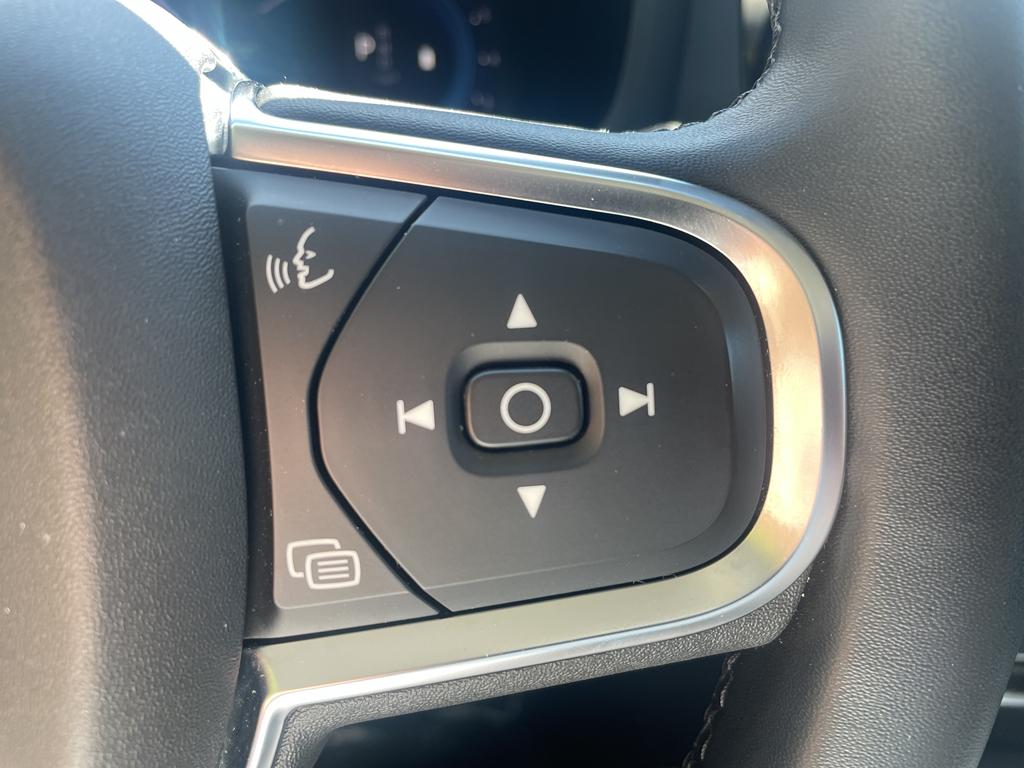 2024 Volvo S60 B5 Core photo 18