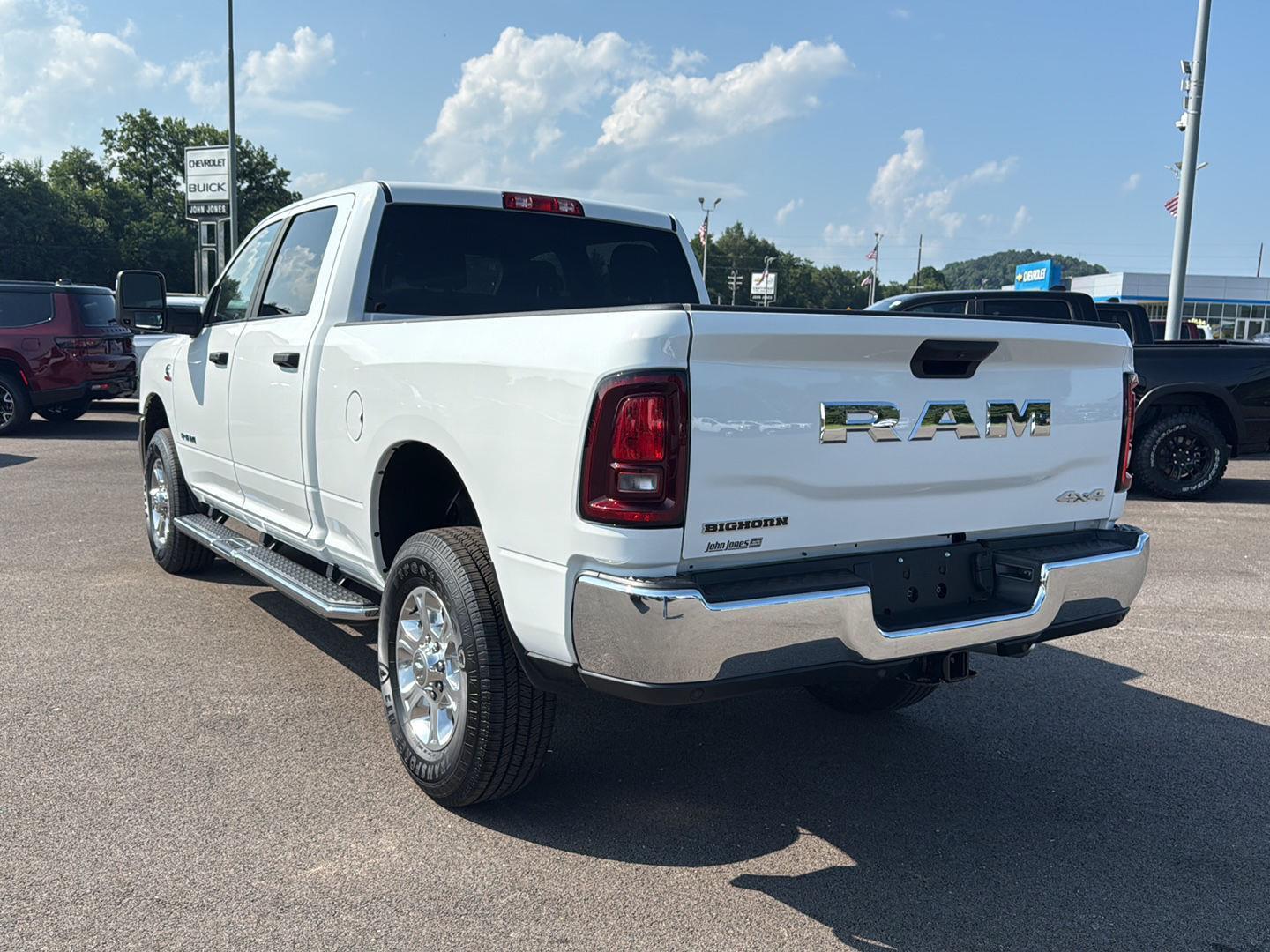 2025 Ram 2500 Big Horn photo 16