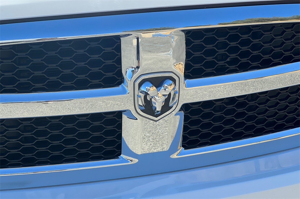 2024 Ram 1500 Classic SLT photo 6
