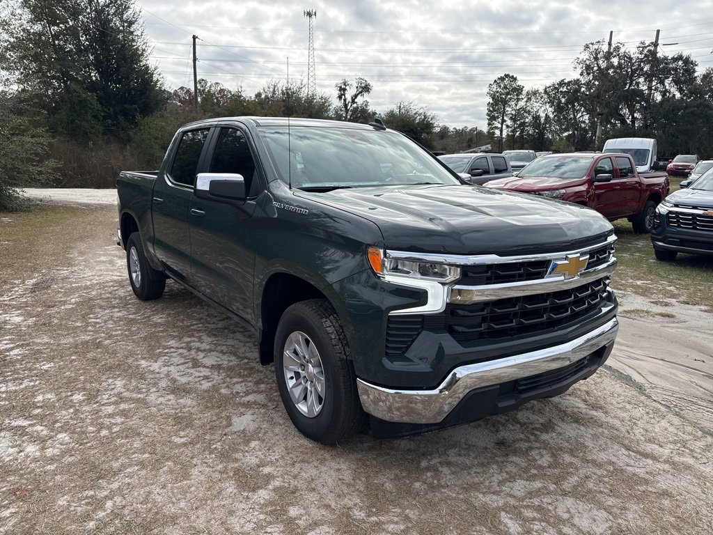 2026 Chevrolet Silverado 1500 LT photo 2