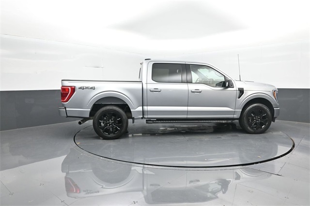 2022 Ford F-150 XLT photo 8