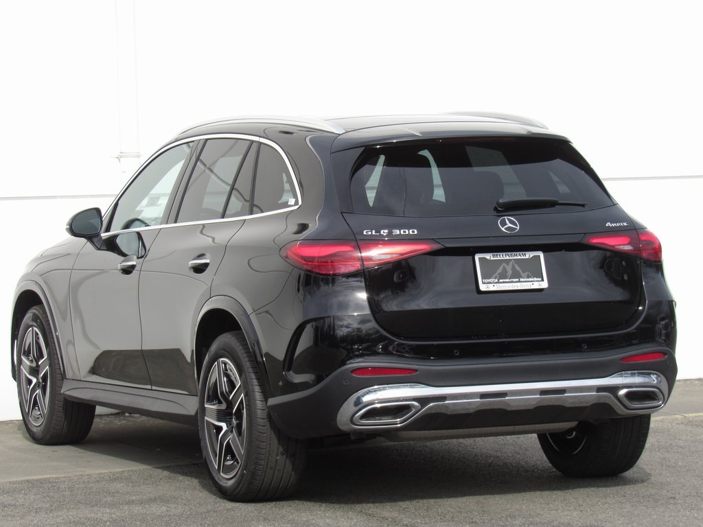 2025 Mercedes Benz GLC 300 4MATIC photo 5