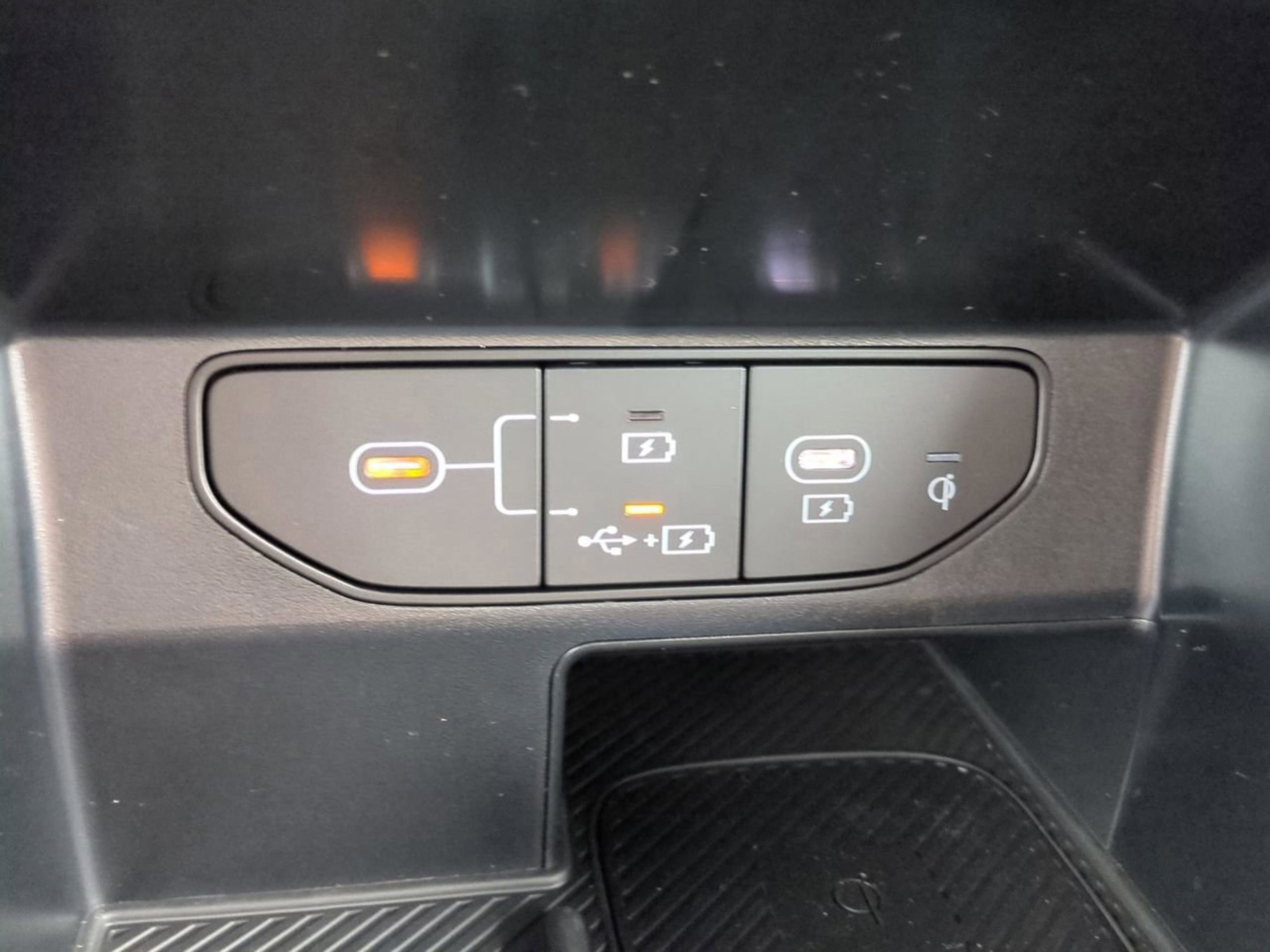 2025 Kia Sorento EX photo 27