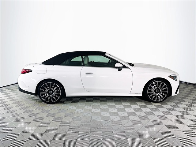 2026 Mercedes Benz CLE 300 4MATIC Cabriolet photo 8