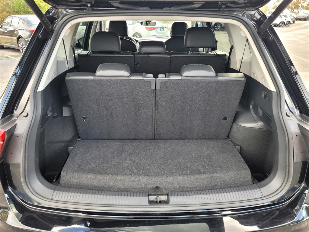2024 Volkswagen Tiguan SE Wolfsburg Edition photo 13
