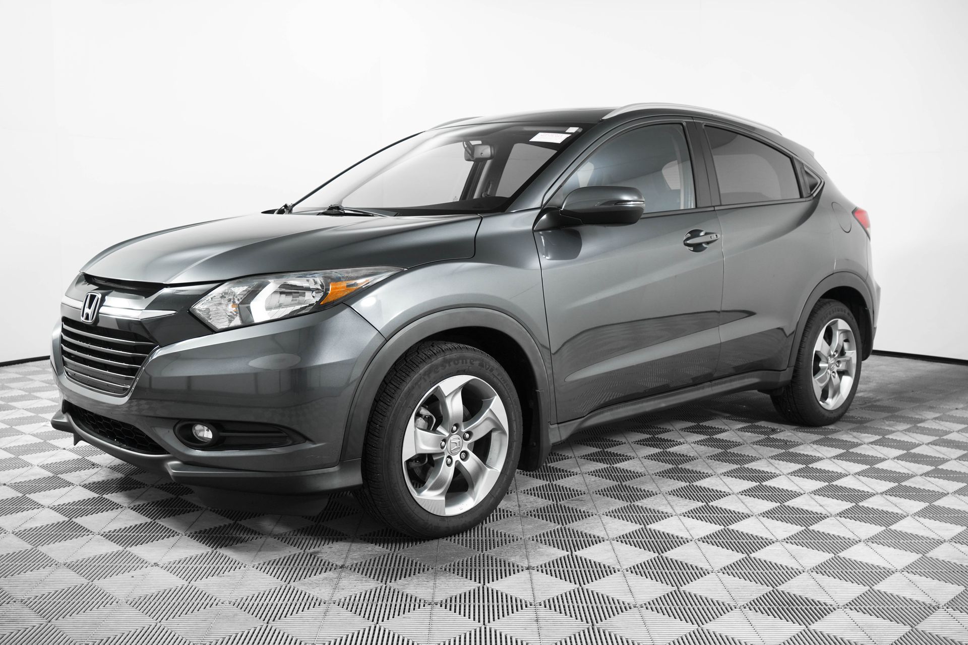 2017 Honda HR-V EX-L photo 3