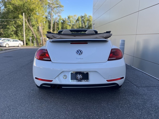 2019 Volkswagen Beetle Convertible S photo 14