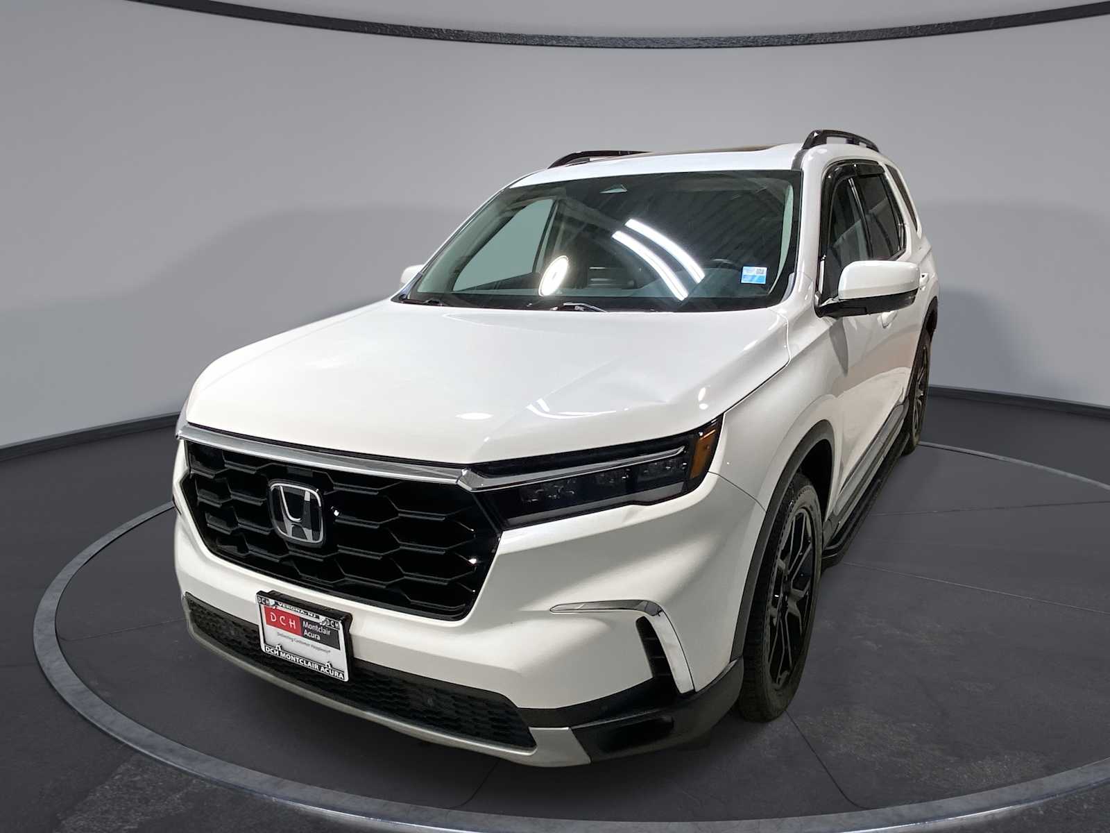 2025 Honda Pilot Touring's photo