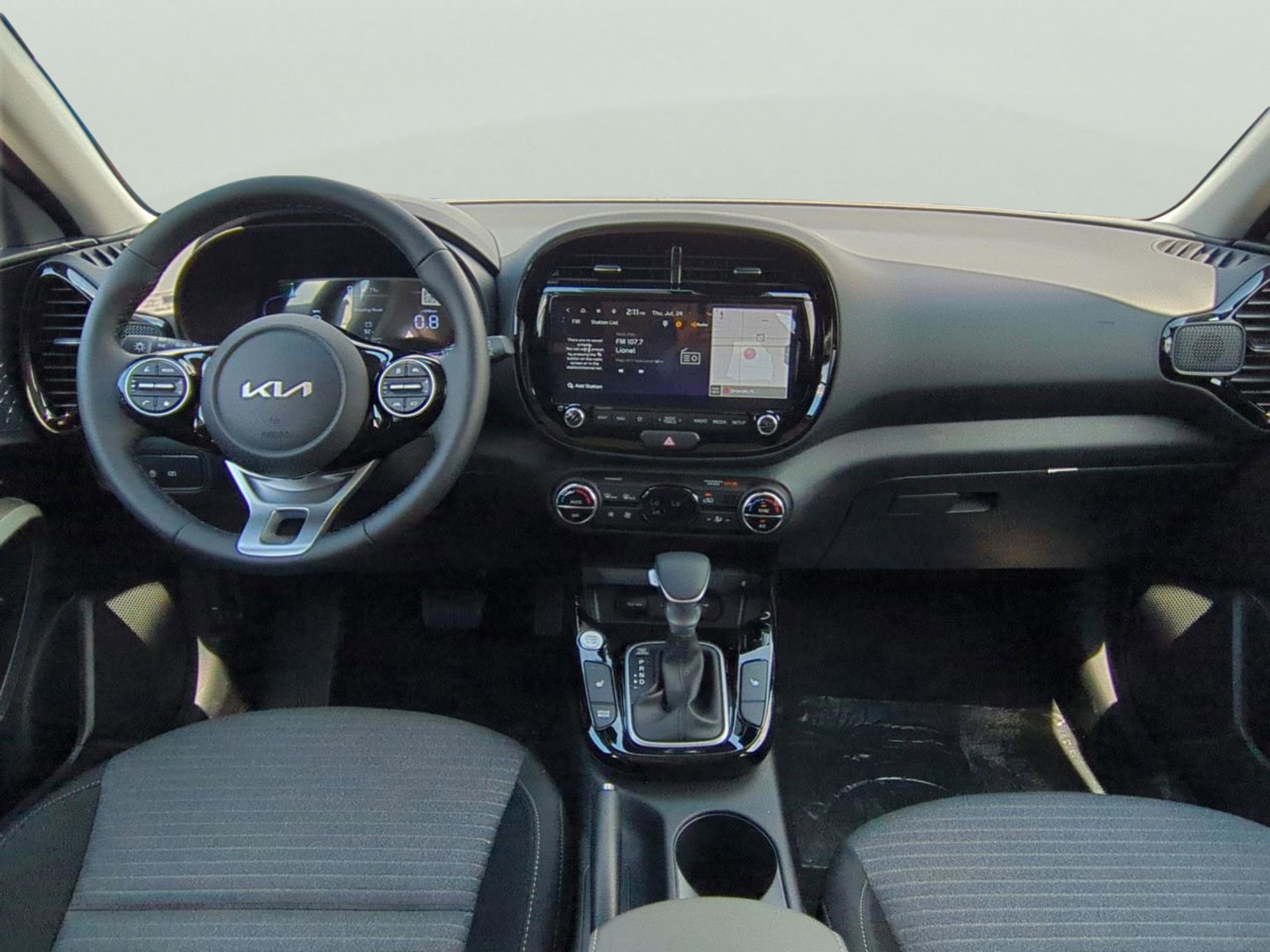 2025 Kia Soul EX photo 16