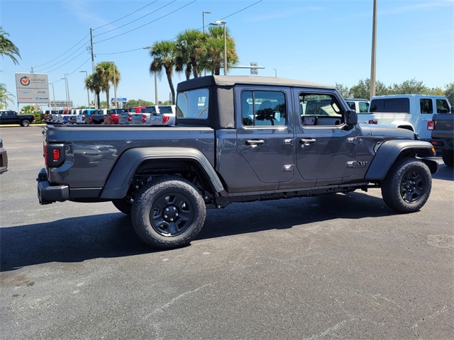 2025 Jeep Gladiator Sport photo 8