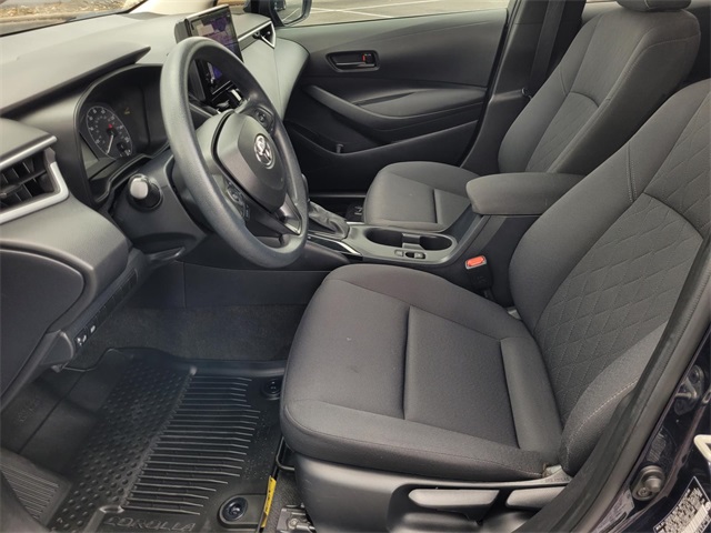 2023 Toyota Corolla LE photo 17