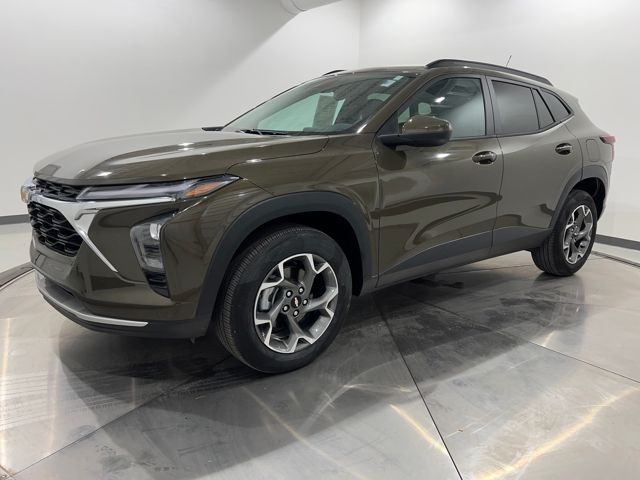 2024 Chevrolet Trax LT's photo